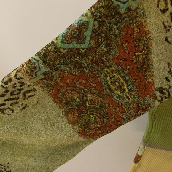 Attitude sweater - Picture 4 of 4